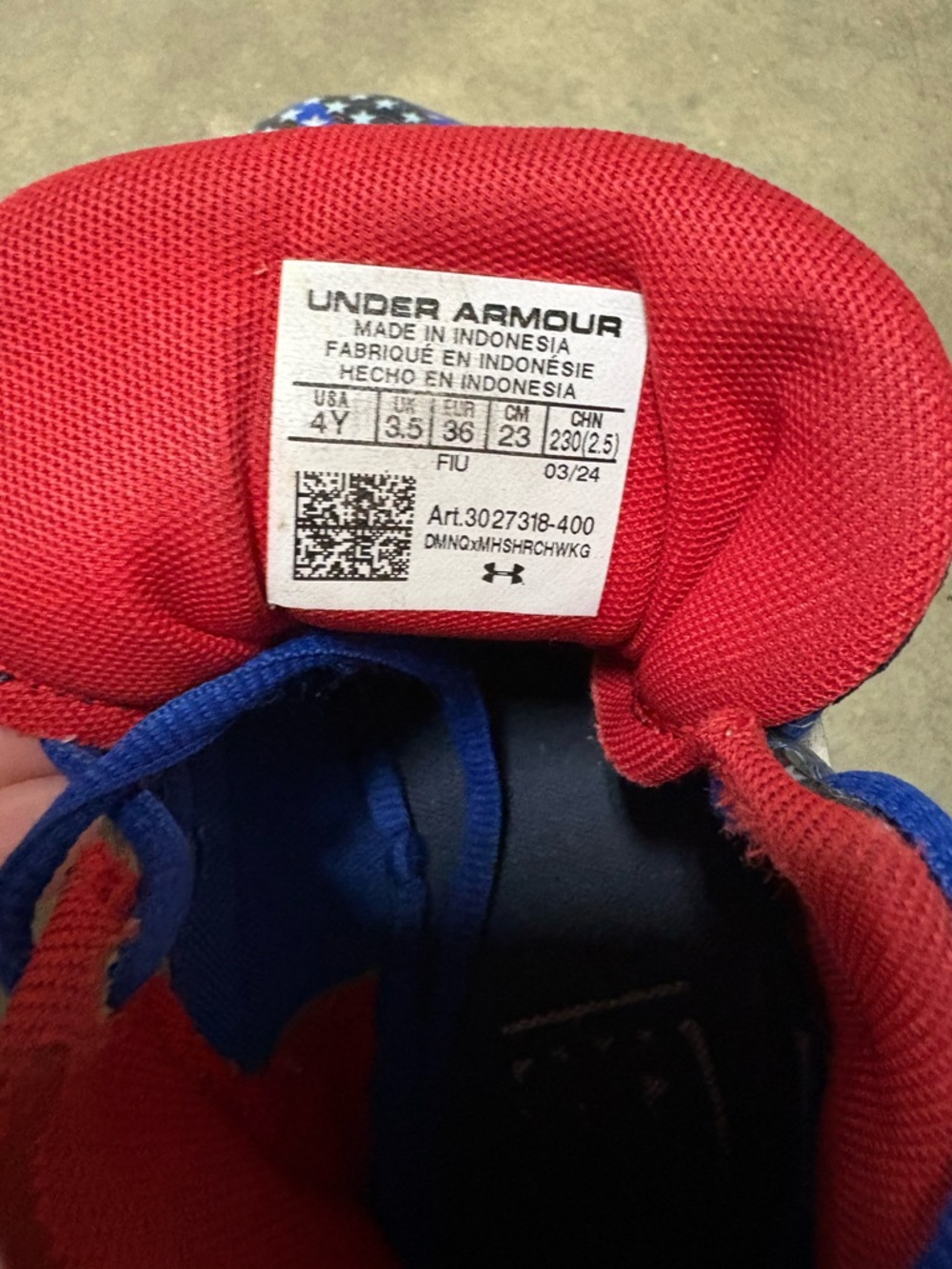 Used- Under Armour Red, Blue & White Youth Football Cleats size 4 - Picture 3 of 7